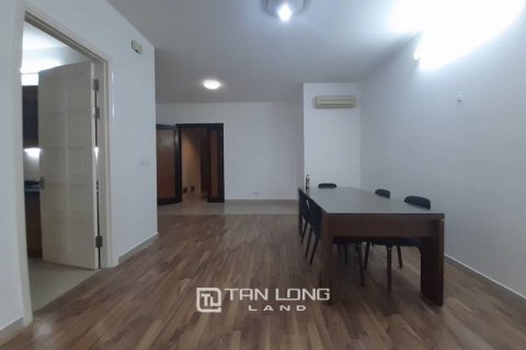 3 bedrooms Apartment in Tay Ho, Ha Noi, No. 2249 2