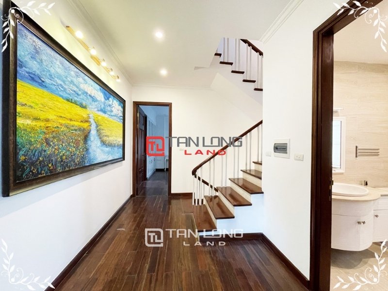 4 bedrooms Villa in Long Bien, Ha Noi, Vietnam No. 2224