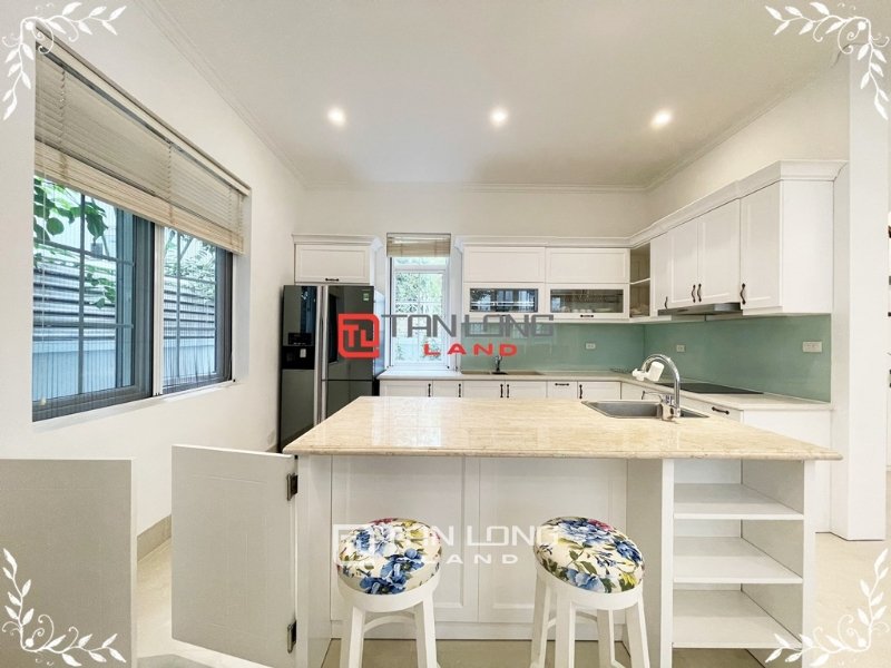 4 bedrooms Villa in Long Bien, Ha Noi, Vietnam No. 2224