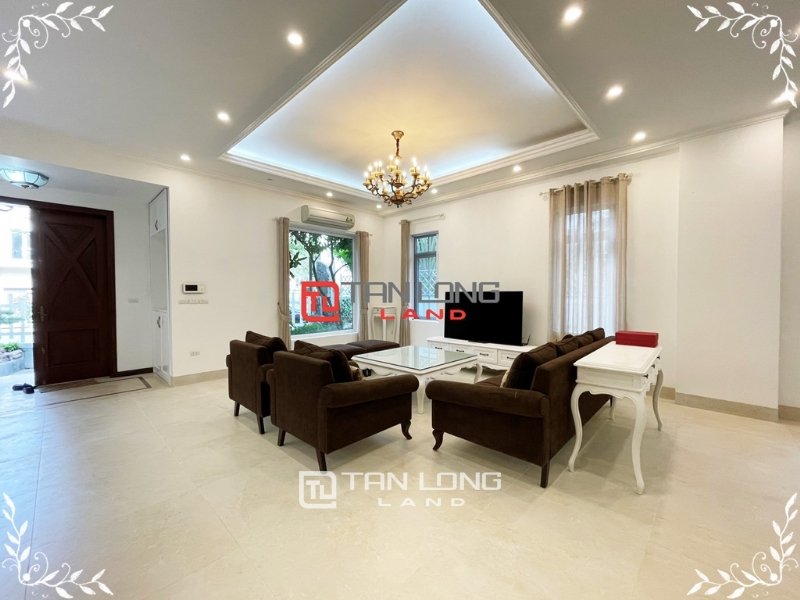 4 bedrooms Villa in Long Bien, Ha Noi, Vietnam No. 2224