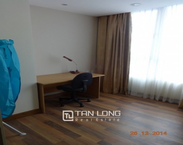 3 bedrooms Apartment in Cau Giay, Ha Noi, Vietnam No. 9477