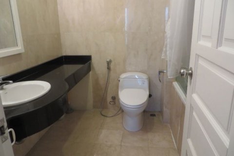 Квартира с 4 спальнями в Тэйхо, Ханой , № 7432 12