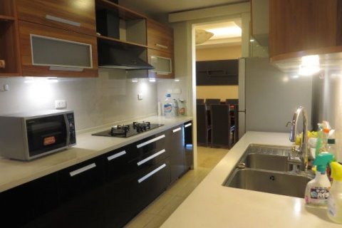 Квартира с 4 спальнями в Тэйхо, Ханой , № 7432 6