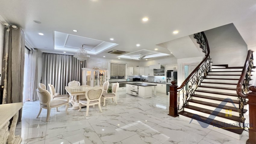 4 bedrooms Villa in Long Bien, Ha Noi, Vietnam No. 18909