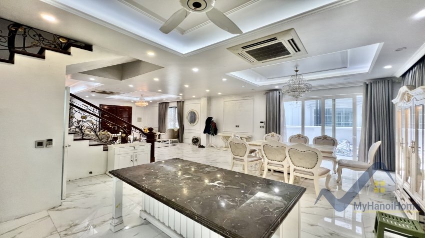 4 bedrooms Villa in Long Bien, Ha Noi, Vietnam No. 18909