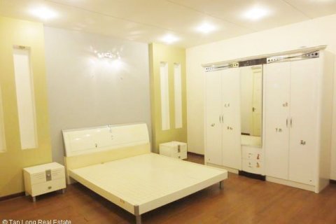 Дом с 4 спальнями в Бадинь, Ханой , № 6684 5