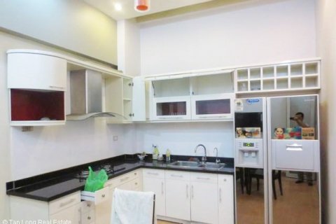 Дом с 4 спальнями в Бадинь, Ханой , № 6684 3