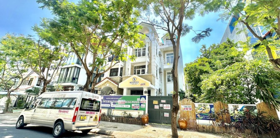 140m2 Land in District 7, Ho Chi Minh, No. 25900