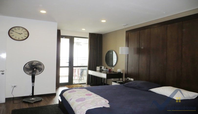 3 bedrooms Apartment in Long Bien, Ha Noi, Vietnam No. 19891
