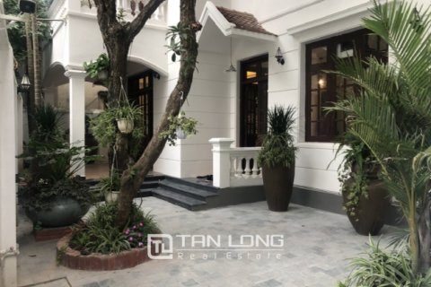 3 bedrooms Villa in Tay Ho, Ha Noi, No. 2866