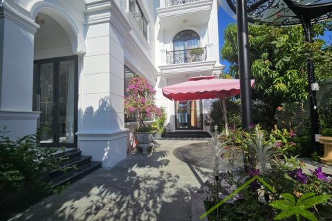 5 bedrooms Villa in Nha Trang,  No. 28145 3
