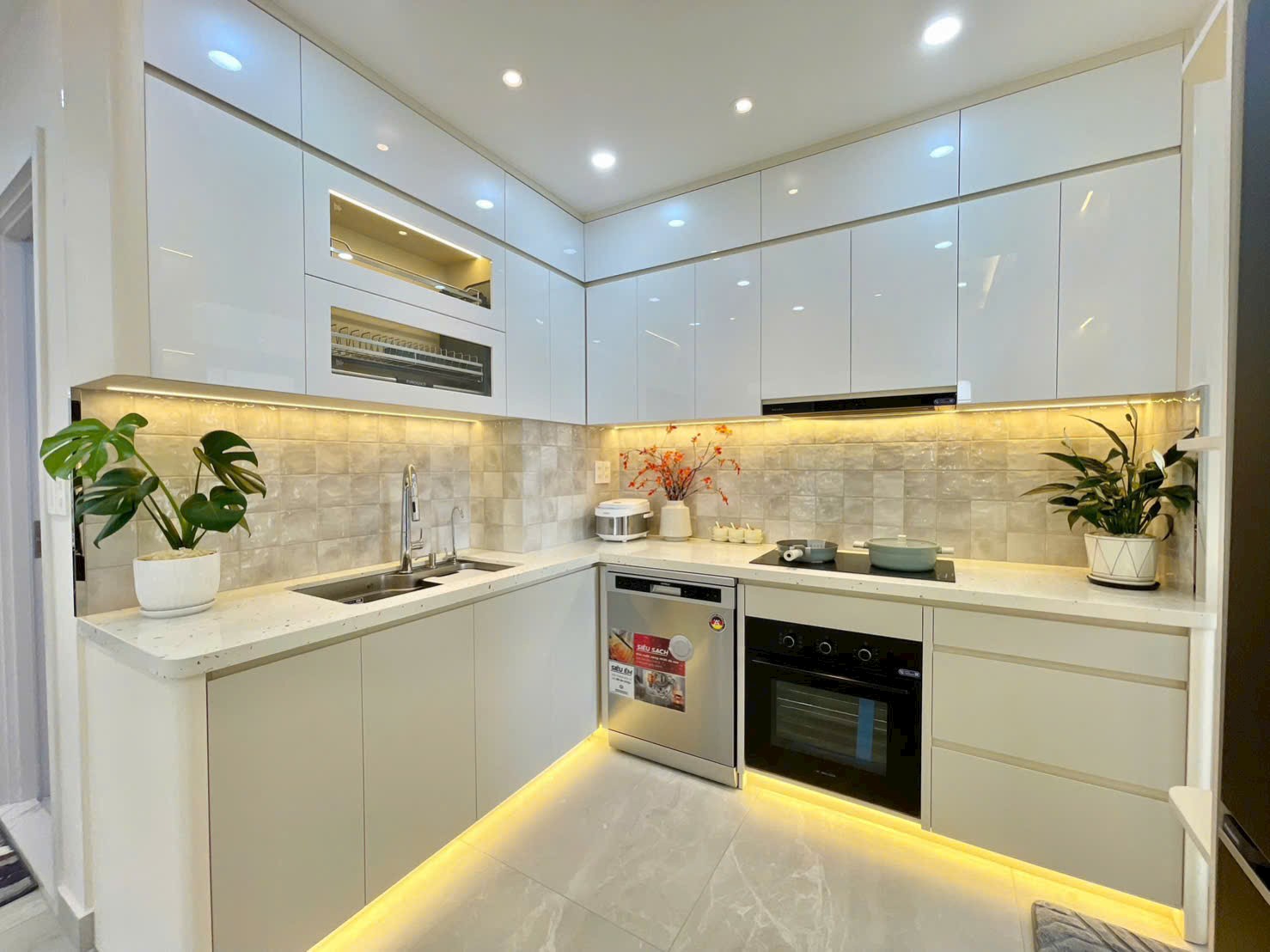 3 bedrooms Apartment in District 7, Ho Chi Minh, Vietnam No. 30181