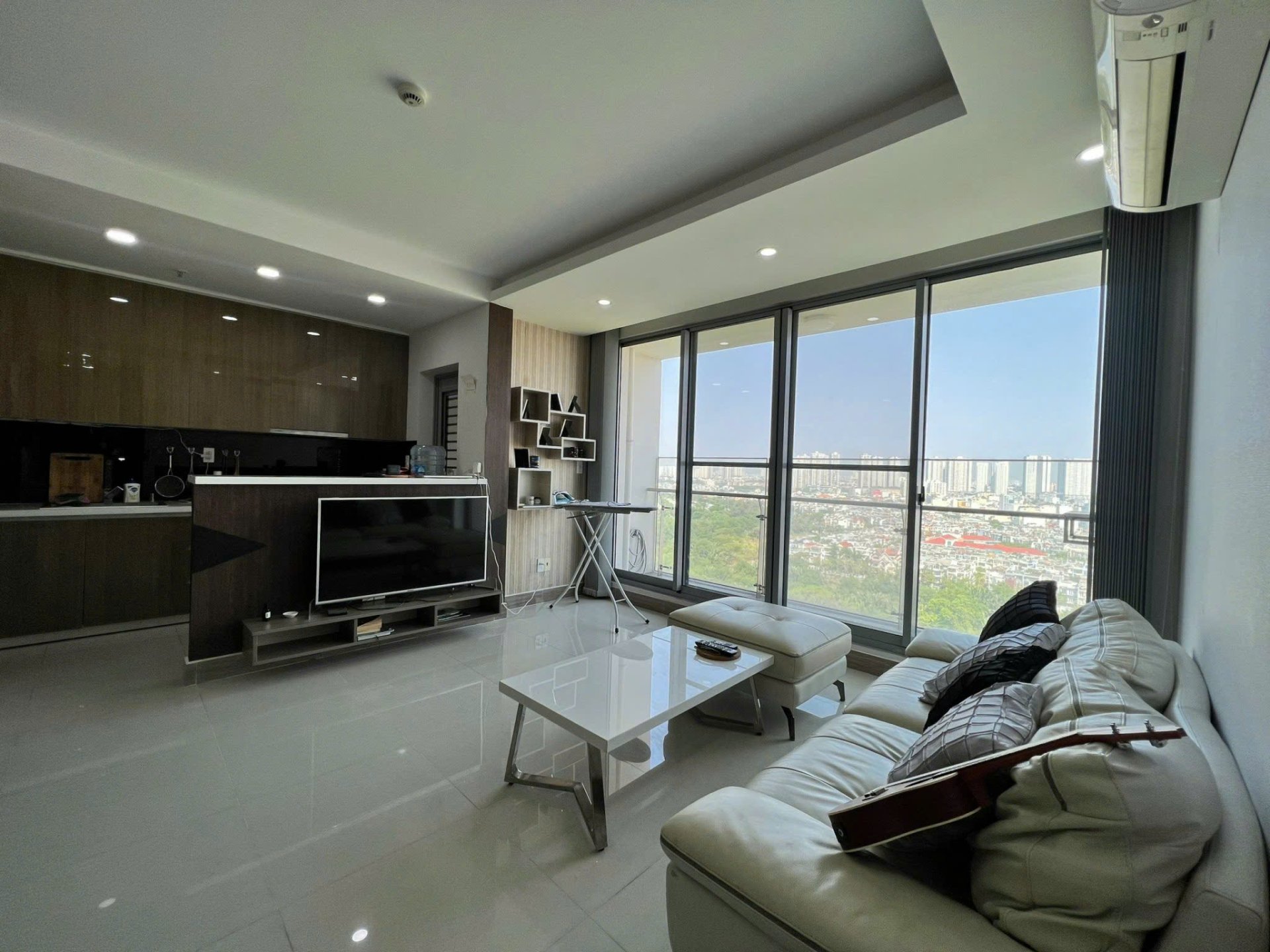 2 bedrooms Apartment in District 7, Ho Chi Minh, Vietnam No. 30182