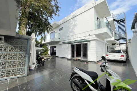 4 bedrooms Villa in Nha Trang, No. 27953