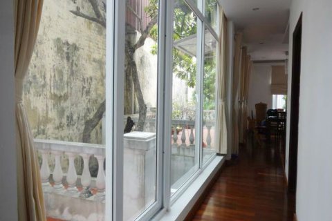2 bedrooms Apartment in Tay Ho, Ha Noi,  No. 5509 13