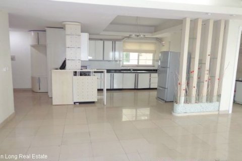 3 bedrooms Apartment in Tay Ho, Ha Noi, No. 5511