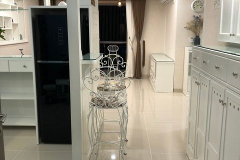 Квартира с 3 спальнями в Нябе, Хошимин , № 22039 5