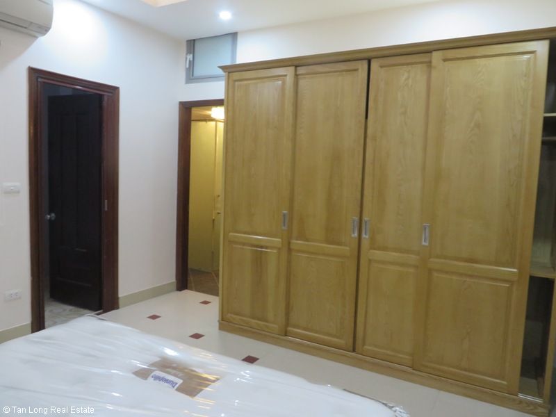 Квартира с 2 спальнями в Бадинь, Ханой, Вьетнам № 6305