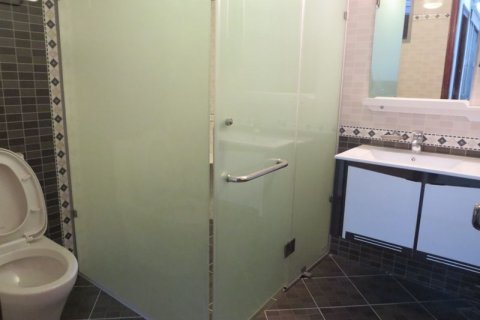 2 bedrooms Apartment in Ba Dinh, Ha Noi, No. 6305 16