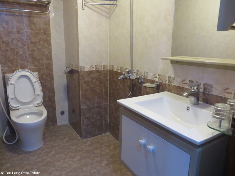 Квартира с 2 спальнями в Бадинь, Ханой, Вьетнам № 6305