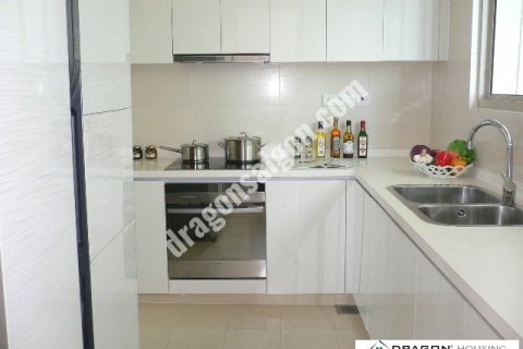 173m2 Apartment in Thu Duc, Ho Chi Minh, No. 15360 3