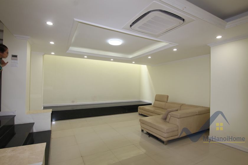 3 bedrooms Villa in Long Bien, Ha Noi, Vietnam No. 19288