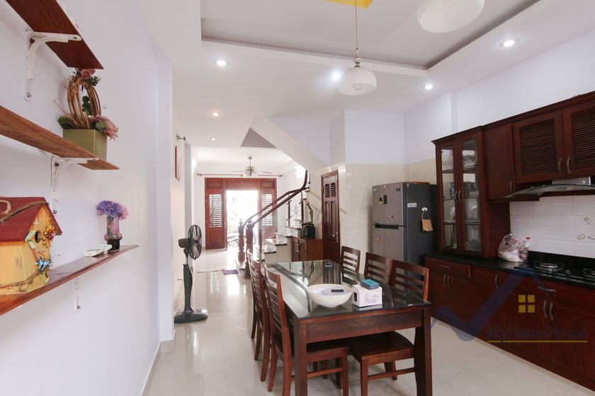 4 bedrooms Villa in Tay Ho, Ha Noi, Vietnam No. 19284
