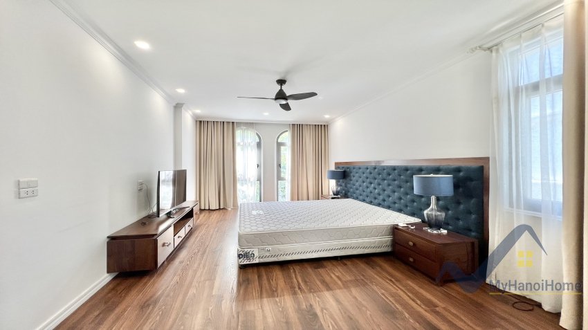 4 bedrooms Villa in Long Bien, Ha Noi, Vietnam No. 20260