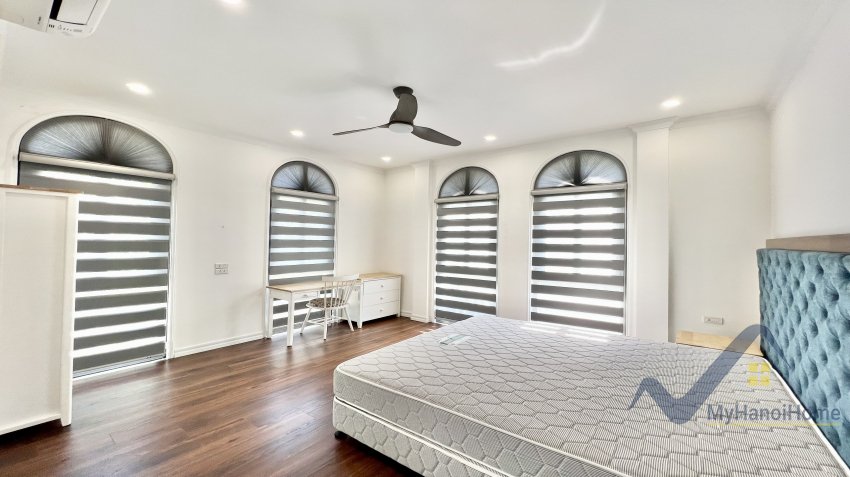 4 bedrooms Villa in Long Bien, Ha Noi, Vietnam No. 20260