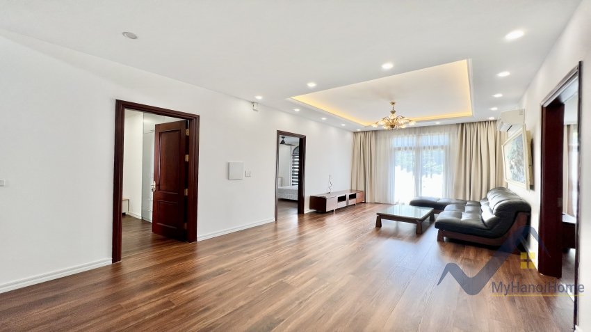 4 bedrooms Villa in Long Bien, Ha Noi, Vietnam No. 20260