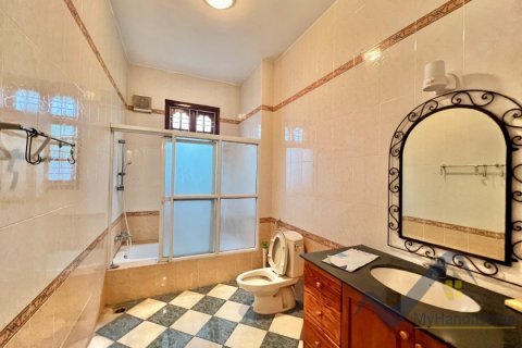 5 bedrooms Villa in Tay Ho, Ha Noi,  No. 20256 11