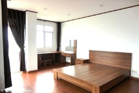 3 bedrooms Apartment in Cau Giay, Ha Noi,  No. 7135 6