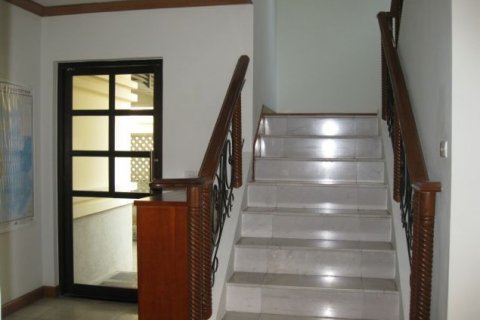 3 bedrooms Villa in Tay Ho, Ha Noi, No. 7134 8