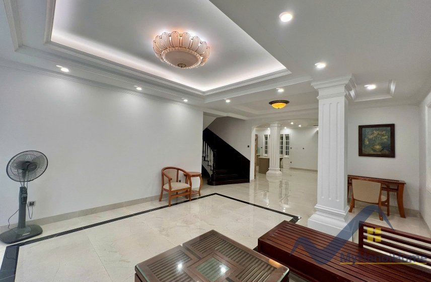 5 bedrooms Villa in Tay Ho, Ha Noi, Vietnam No. 26492