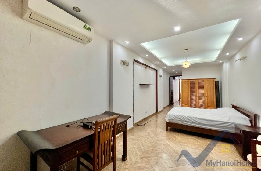 3 bedrooms Apartment in Ba Dinh, Ha Noi, Vietnam No. 26493