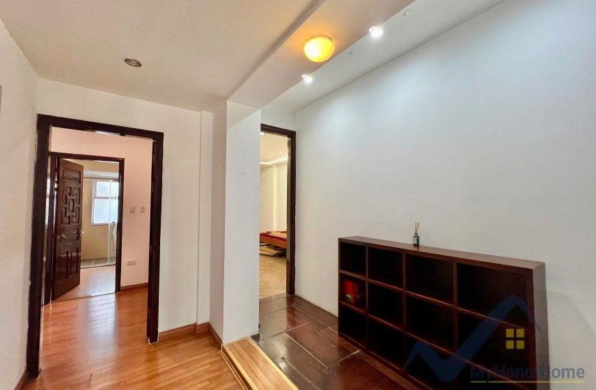 3 bedrooms Apartment in Ba Dinh, Ha Noi, Vietnam No. 26493