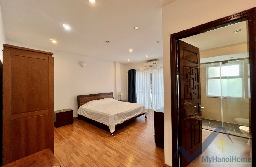 3 bedrooms Apartment in Ba Dinh, Ha Noi, Vietnam No. 26493