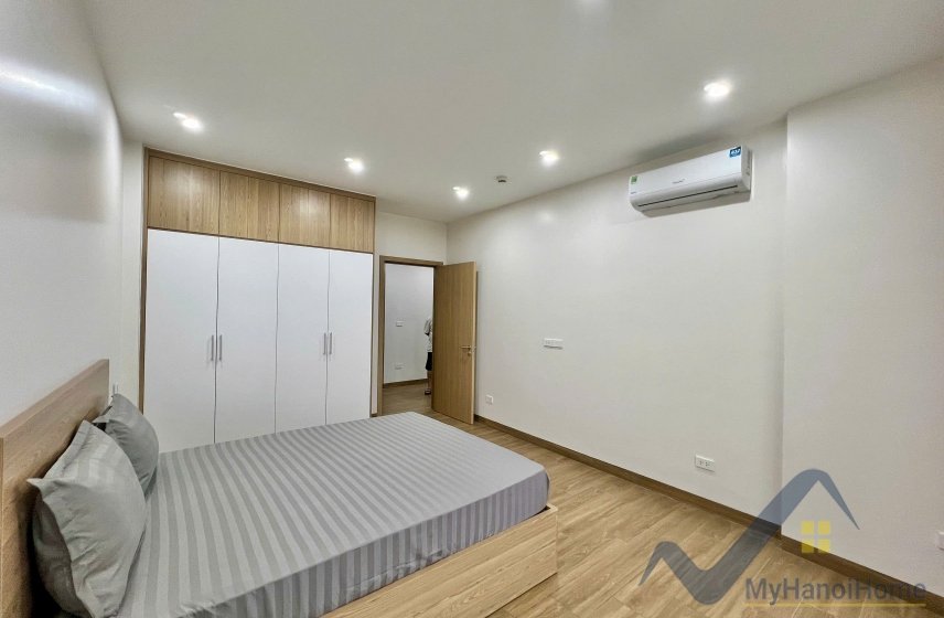 2 bedrooms Apartment in Long Bien, Ha Noi, Vietnam No. 26488