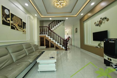 4 bedrooms House in Nha Trang, No. 28087 2