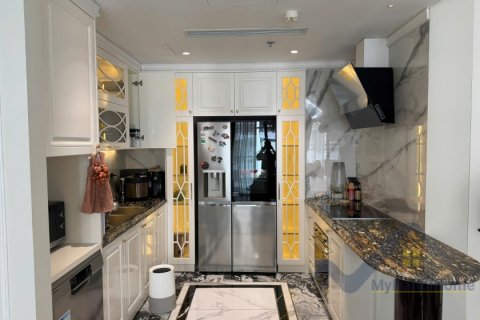 Квартира с 3 спальнями в Лонгбьен, Ханой , № 28879 4