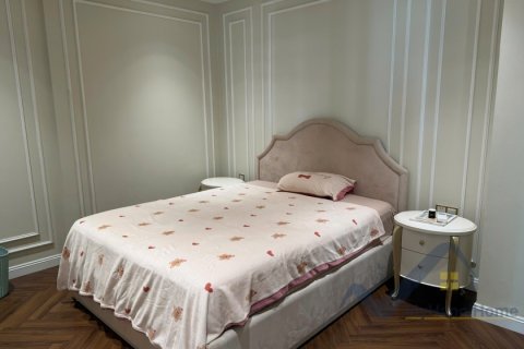 Квартира с 3 спальнями в Лонгбьен, Ханой , № 28879 5