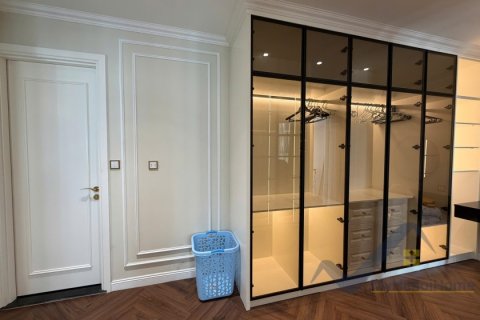 Квартира с 3 спальнями в Лонгбьен, Ханой , № 28879 9