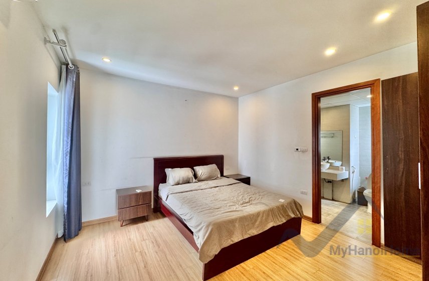 3 bedrooms Apartment in Tay Ho, Ha Noi, Vietnam No. 28870