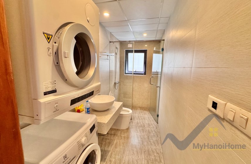 3 bedrooms Apartment in Tay Ho, Ha Noi, Vietnam No. 28870