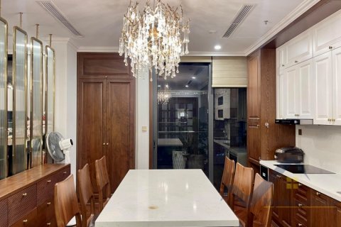 Квартира с 3 спальнями в Лонгбьен, Ханой , № 28878 4