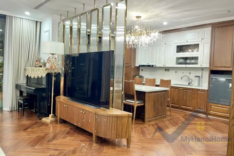 Квартира с 3 спальнями в Лонгбьен, Ханой , № 28878 3