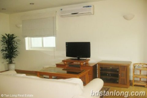 1 bedroom Apartment in Hai Ba Trung, Ha Noi, No. 7487 2