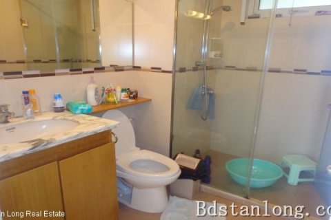 4 bedrooms Apartment in Tay Ho, Ha Noi, No. 7927 8