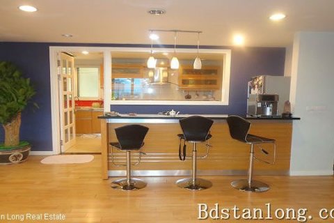 4 bedrooms Apartment in Tay Ho, Ha Noi, No. 7927 4
