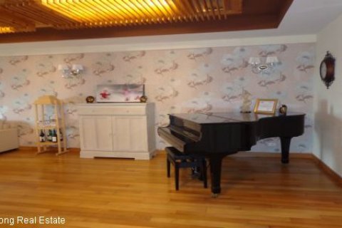 Квартира с 3 спальнями в Тэйхо, Ханой , № 7926 4
